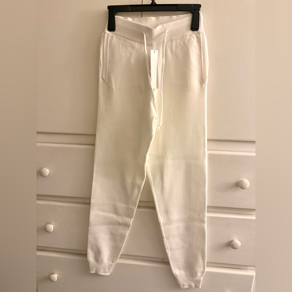 Women's Classic White Jogger Pants